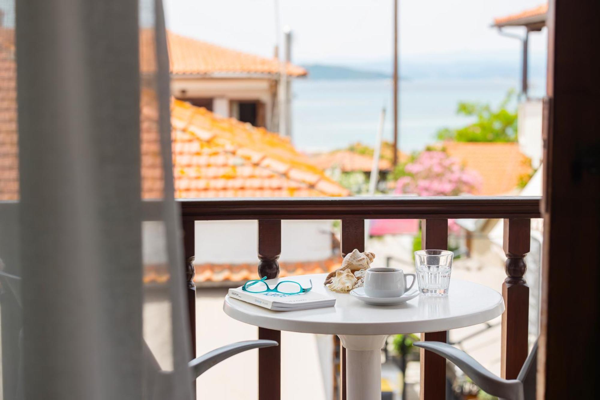 Athos Guest House Pansion อูรานูโปลี ภายนอก รูปภาพ